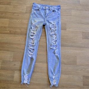 American Eagle Ne(X)t Level High-Waisted Distressed Light Jegging Size 4